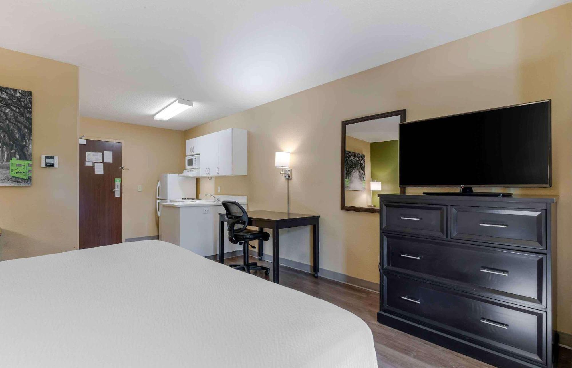 Extended Stay America Suites - Jackson - Риджленд Экстерьер фото