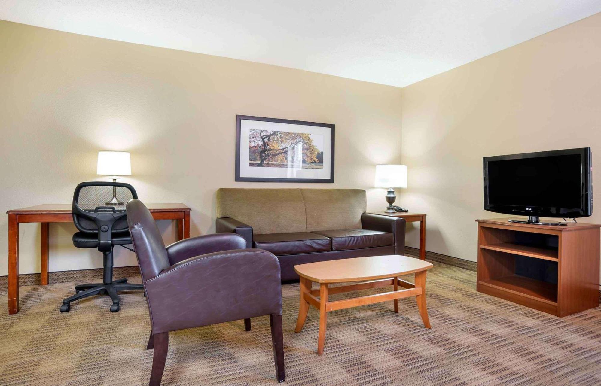 Extended Stay America Suites - Jackson - Риджленд Экстерьер фото